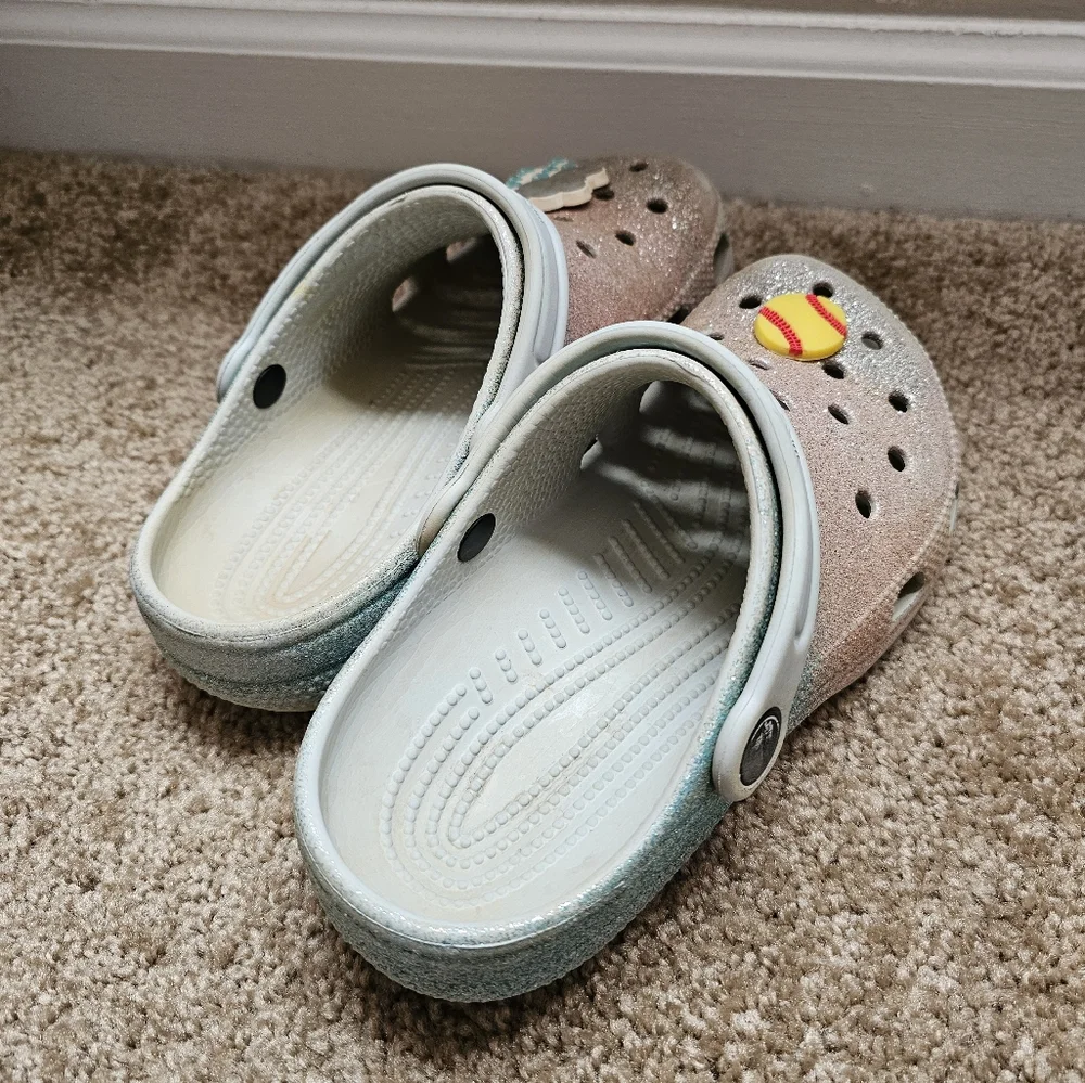 Crocs Kids Glitter Clogs - Silver J-1